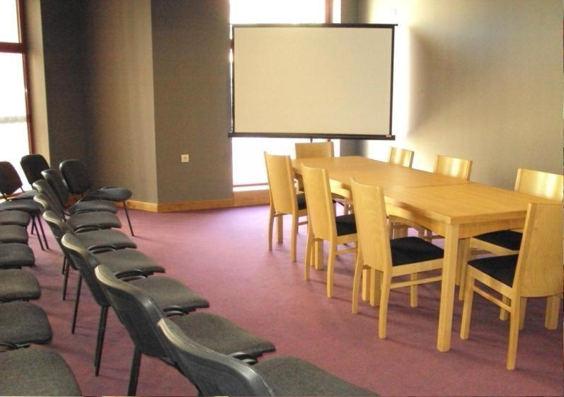 Universal Hotel Dupnica Kültér fotó